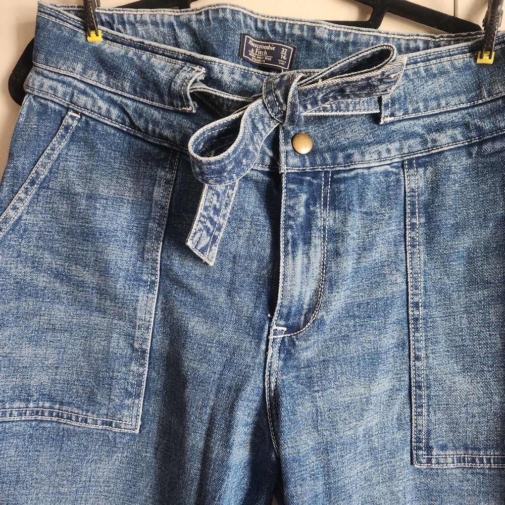 Abercrombie Medium Wash Ultra High-rise Straight Jeans